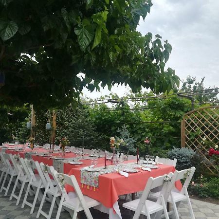 My Garden Hotel Tbilisi Ngoại thất bức ảnh