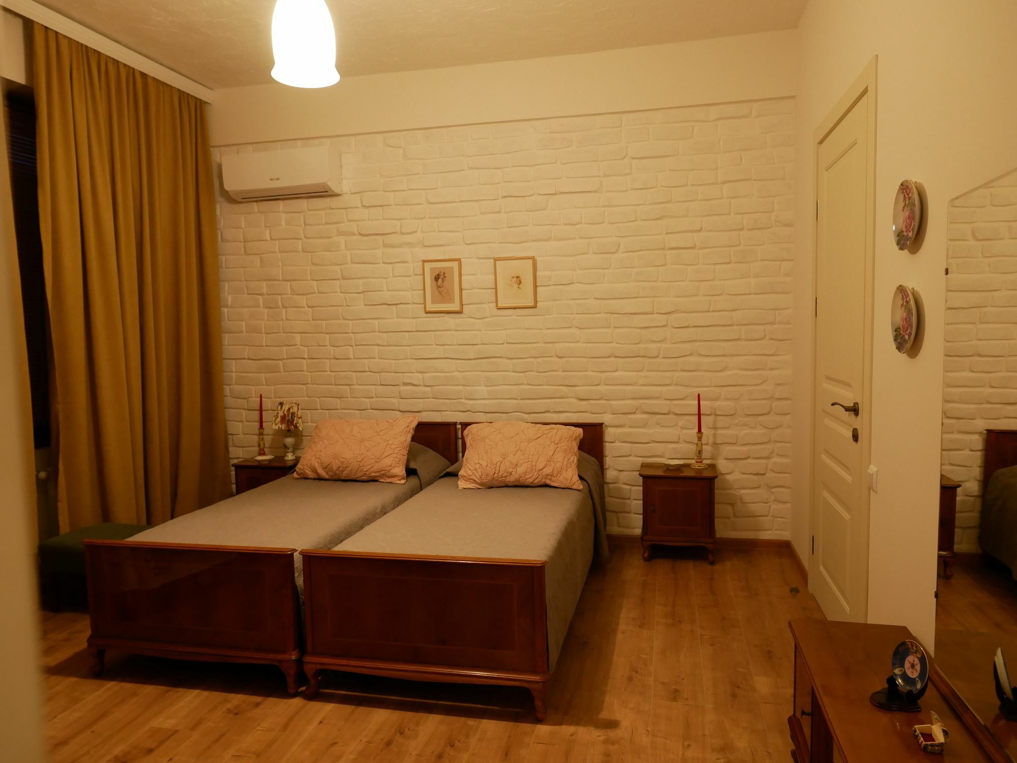 My Garden Hotel Tbilisi Ngoại thất bức ảnh